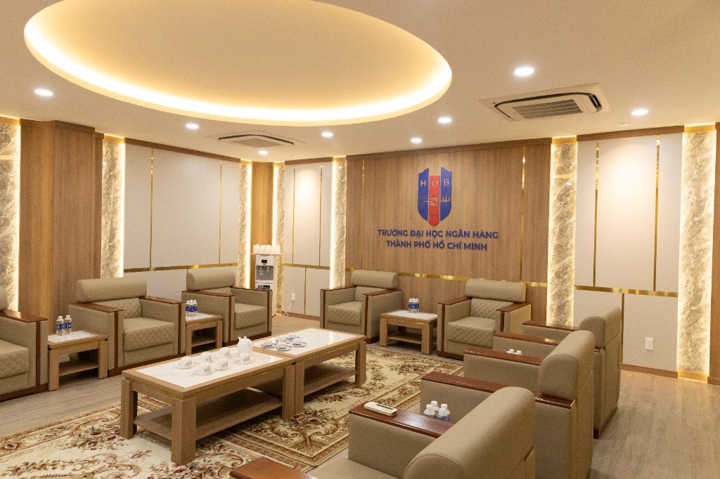 Phòng khánh tiết